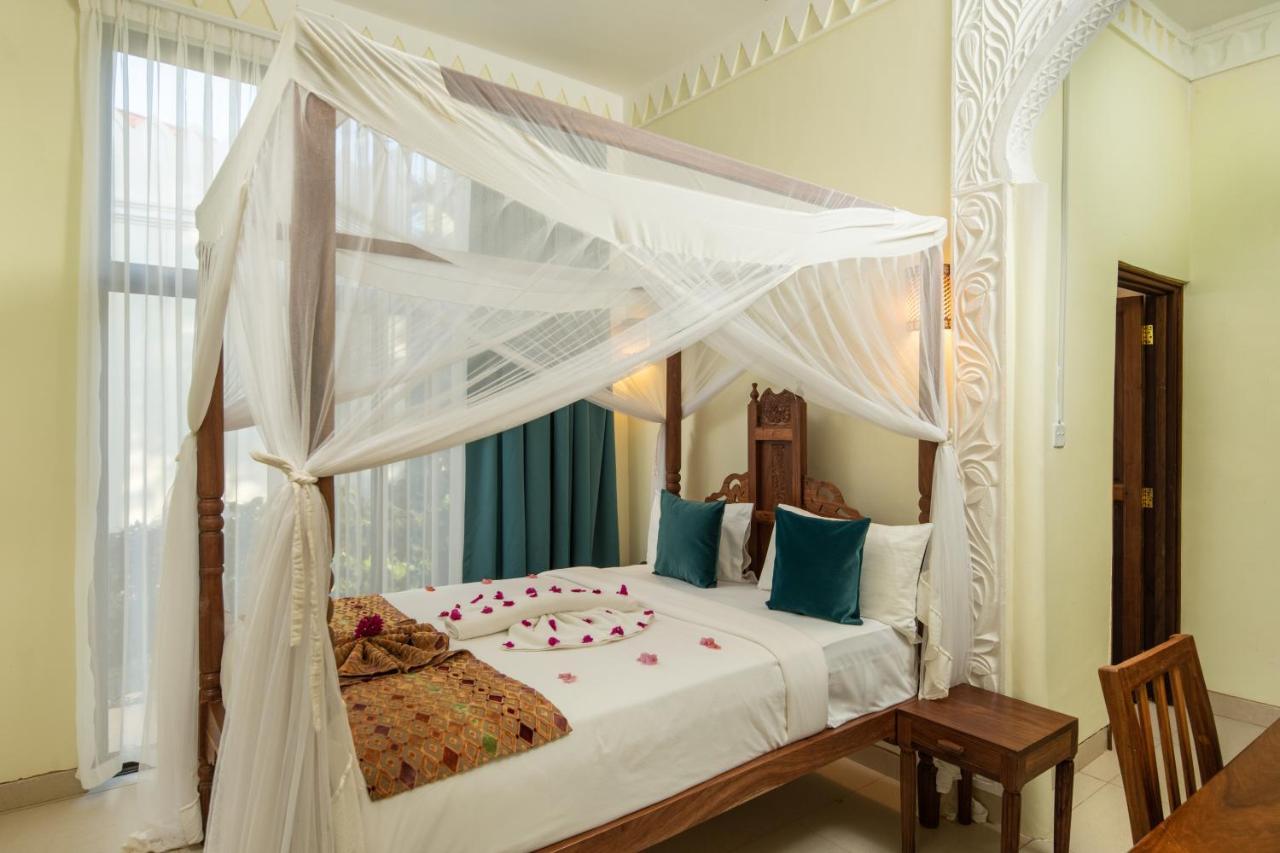 Moja Tuu The Luxury Villas & Nature Retreat Kiwengwa  Eksteriør billede
